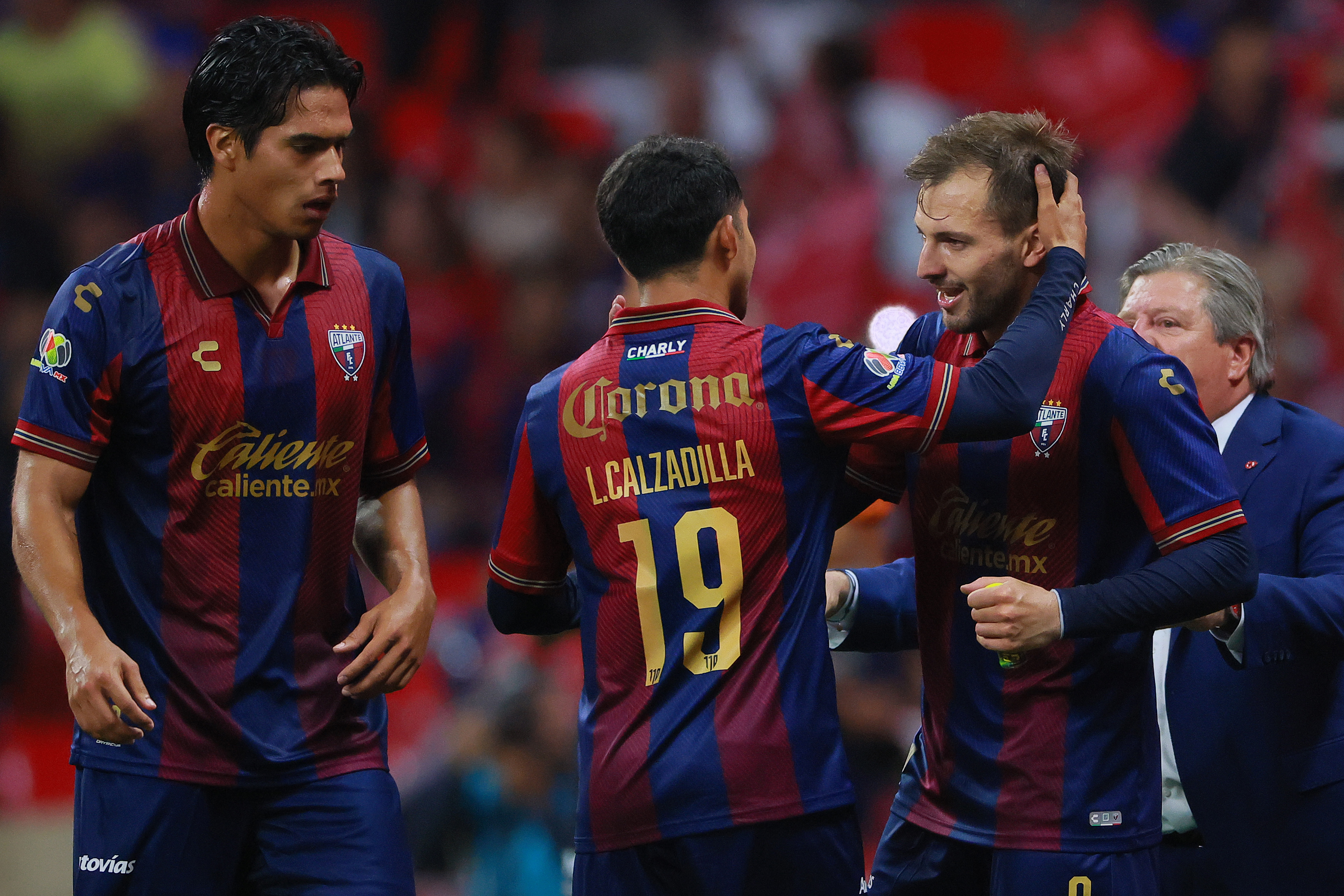 Jugadores del Atlante, durante de un partido de la Liga MX